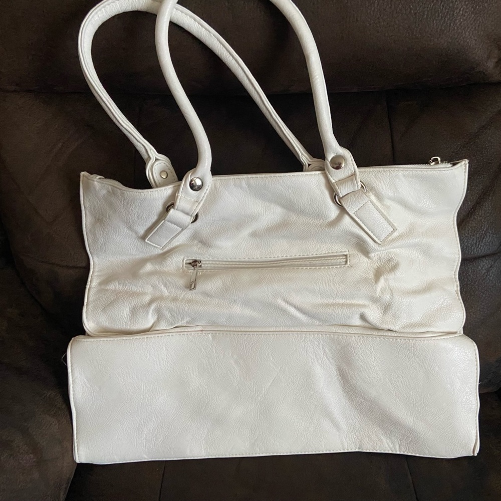 MMS Large White Tote (Bought from Buckle) - NEW - Picture 3 of 10
